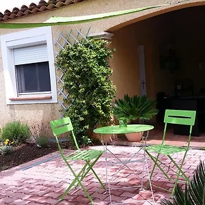  Hébergement de vacances Petit Studio Au Calme